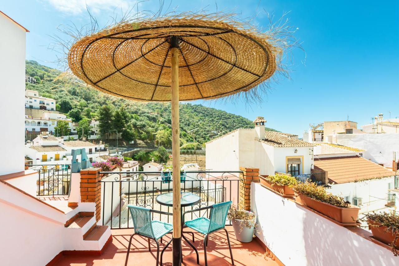 Casa De La Montana Apartments Sayalonga Kültér fotó