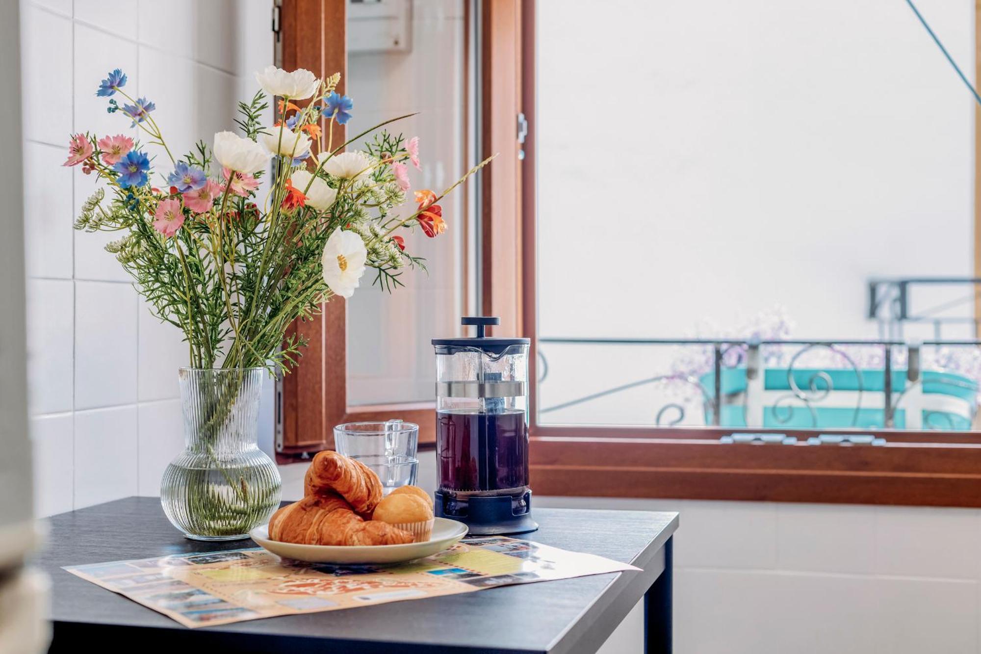 Casa De La Montana Apartments Sayalonga Kültér fotó