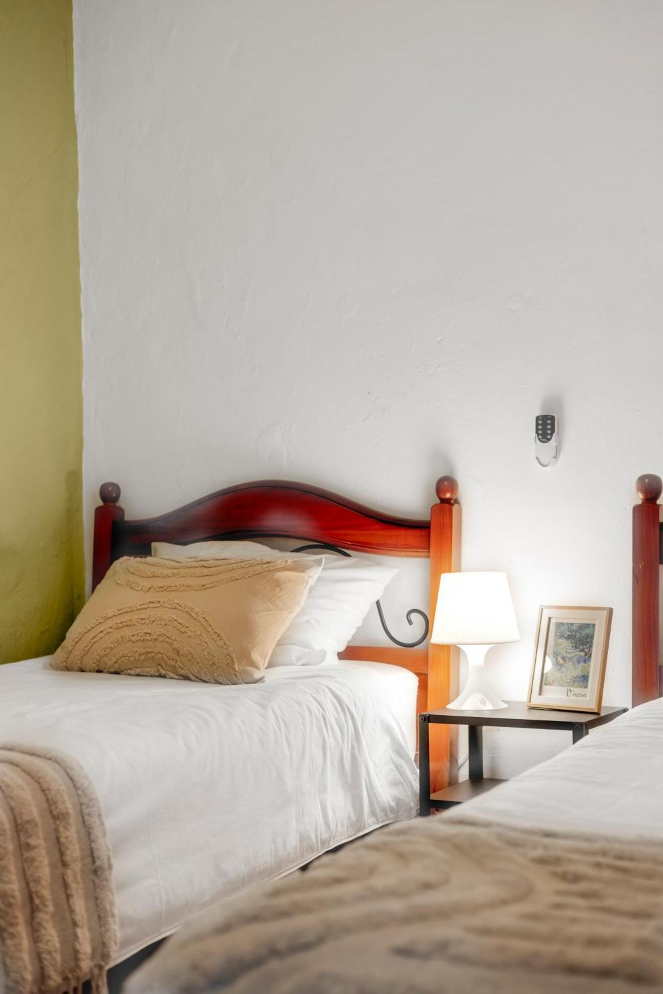 Casa De La Montana Apartments Sayalonga Kültér fotó