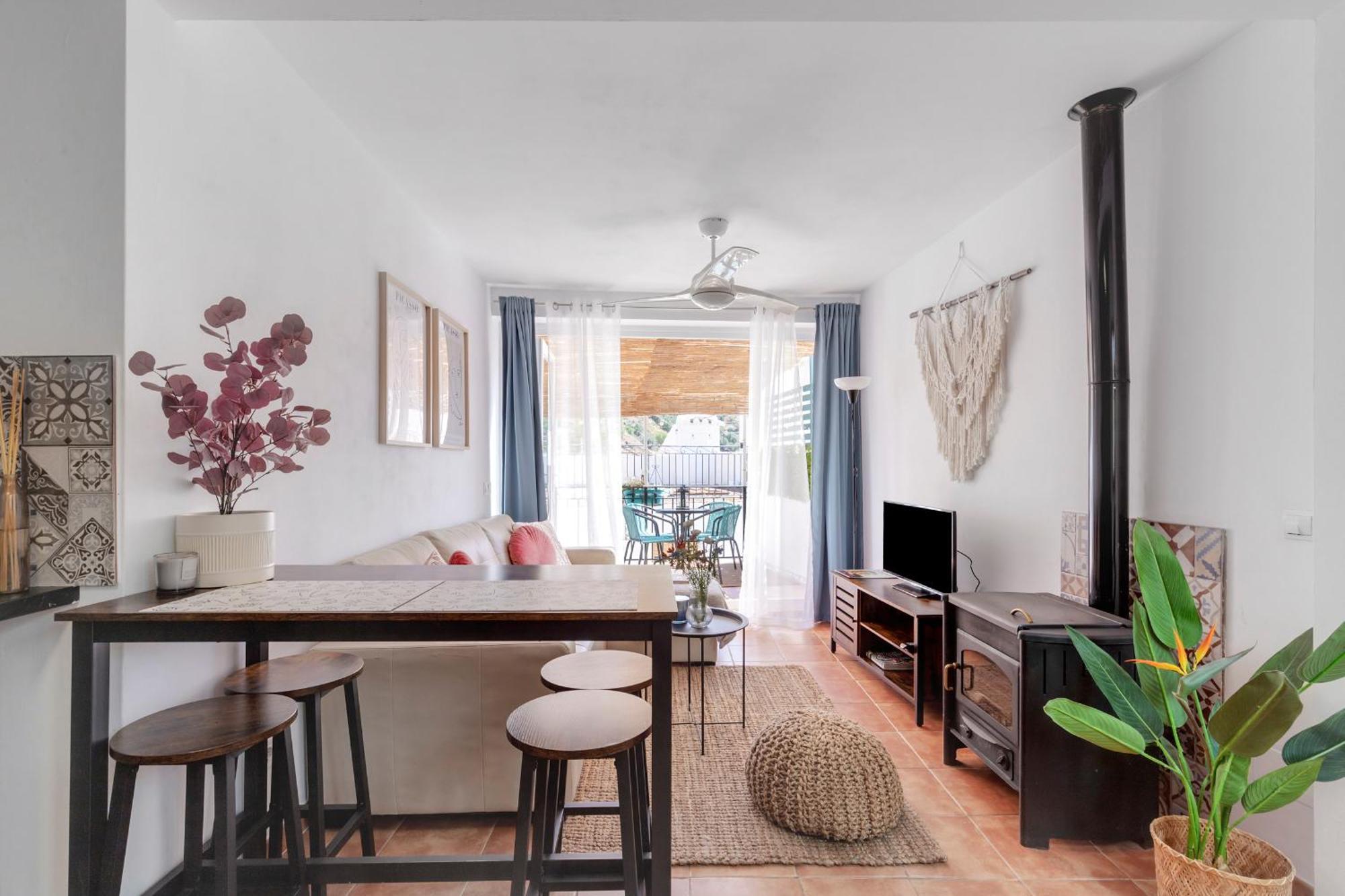 Casa De La Montana Apartments Sayalonga Kültér fotó