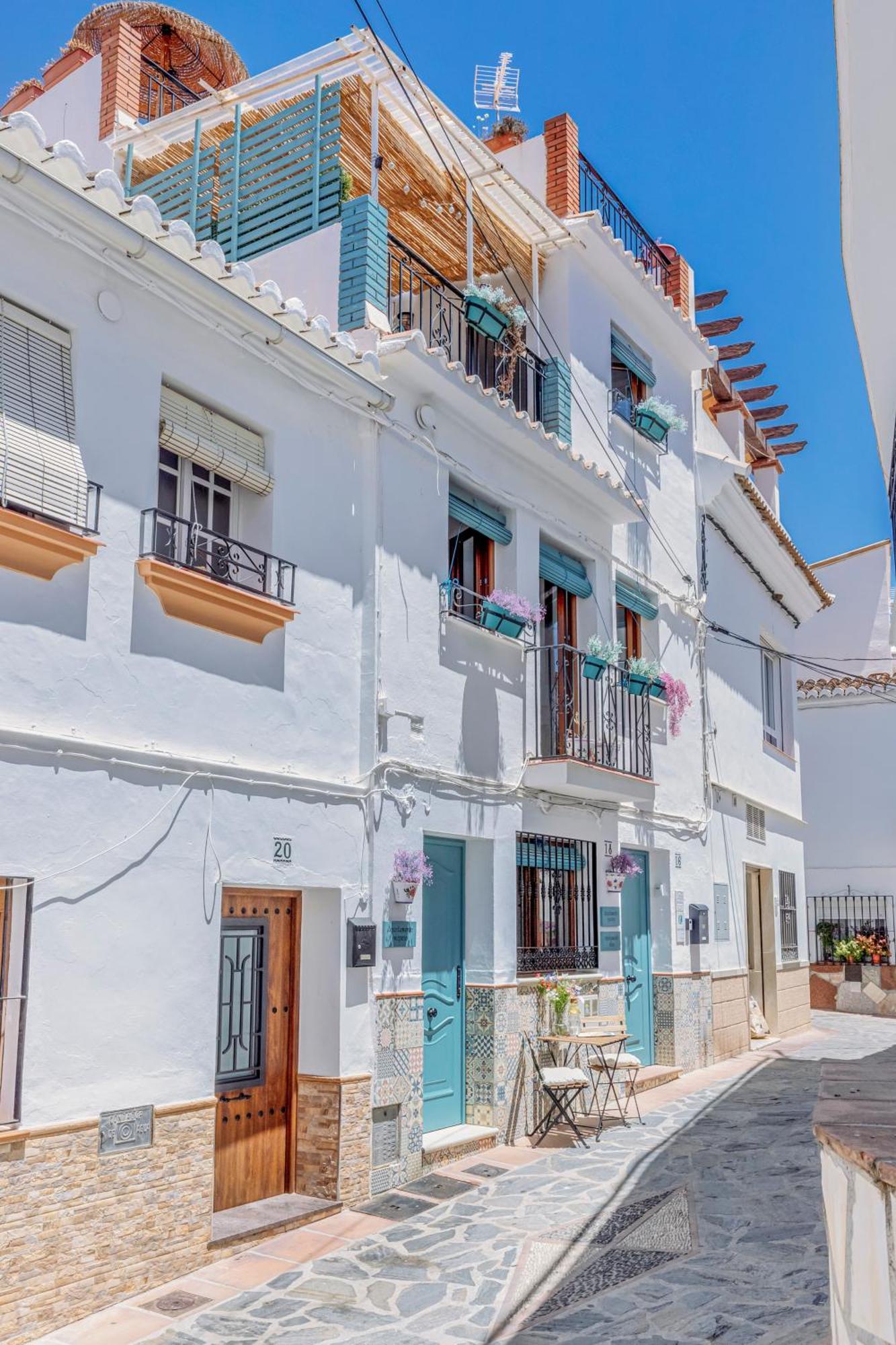 Casa De La Montana Apartments Sayalonga Kültér fotó