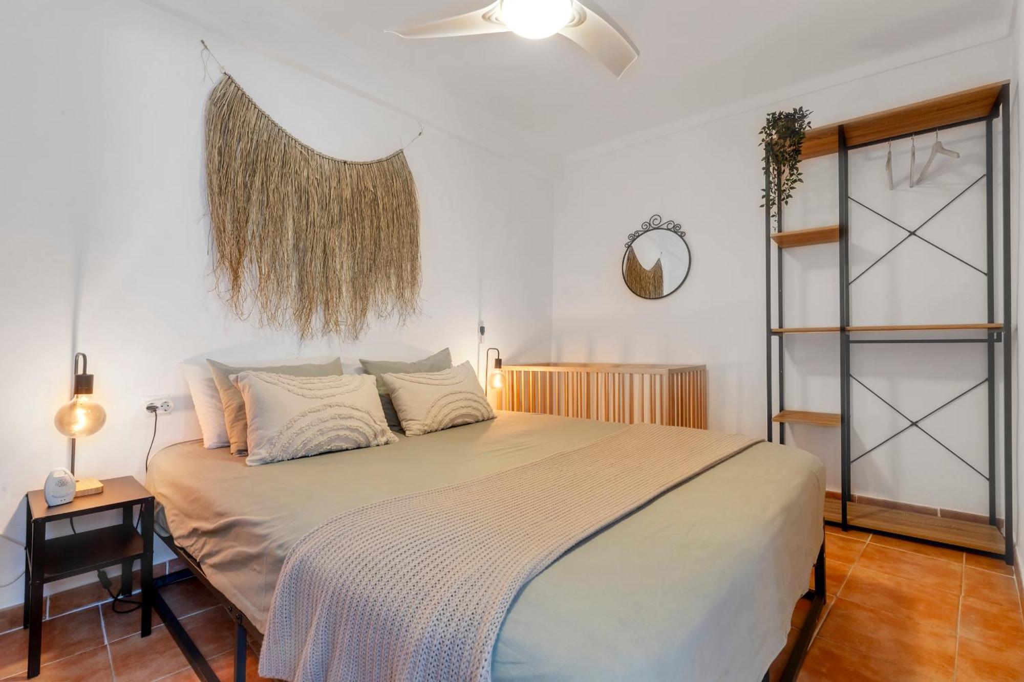Casa De La Montana Apartments Sayalonga Kültér fotó