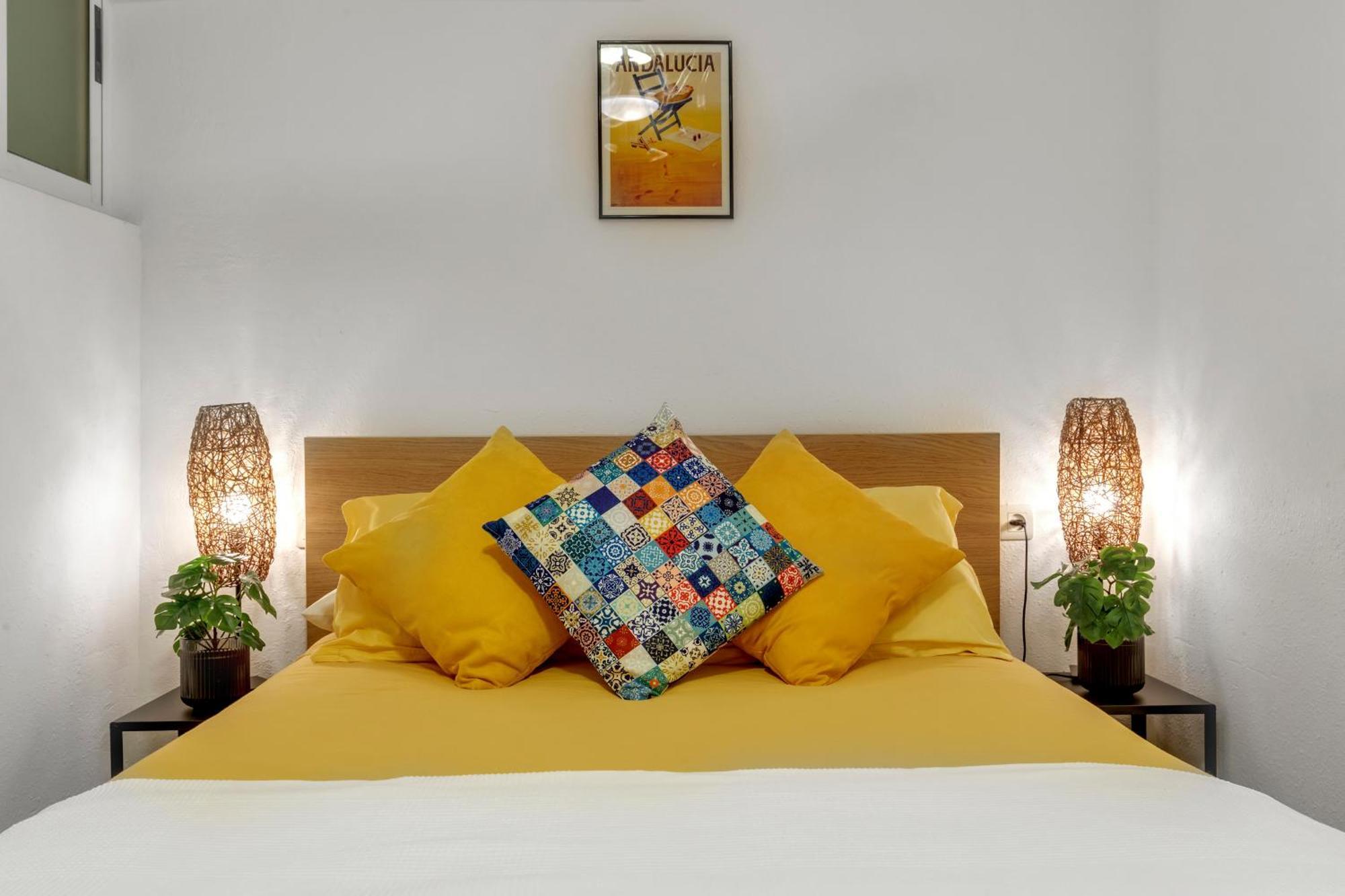 Casa De La Montana Apartments Sayalonga Kültér fotó