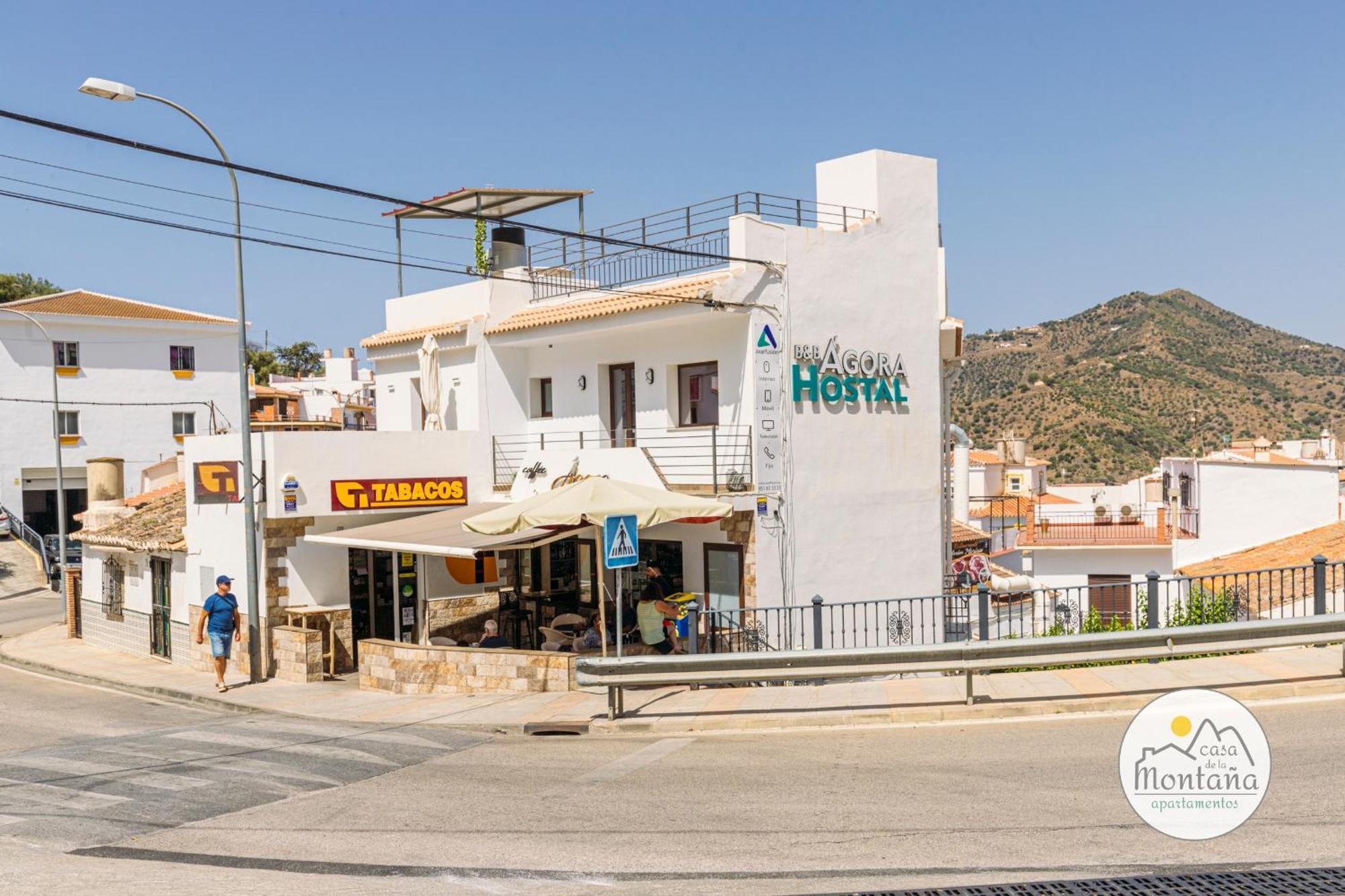 Casa De La Montana Apartments Sayalonga Kültér fotó